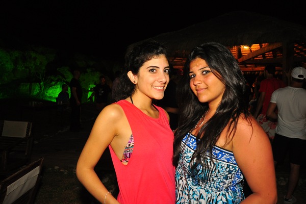 Zoo Beach Party 